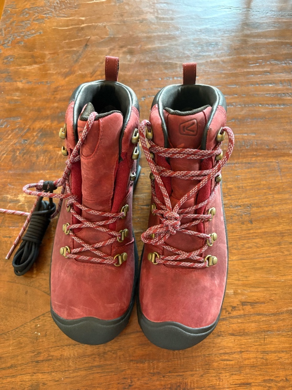 Women's Pyrenees Waterproof Hiking Boot Women's 10
